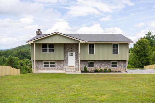 6909 Sandy Cove Dr, Harrison, TN, 37341-4946 | Card Image
