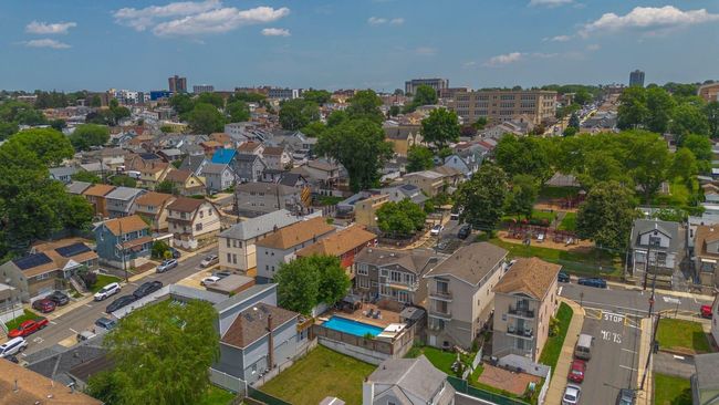 8205 Grand Ave, House other with 4 bedrooms, 4 bathrooms and null parking in North Bergen NJ | Image 23