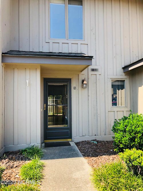 unit-10-940 Linden Rd, Pinehurst, NC, 28374-9084 | Card Image