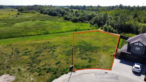 9033 59 Avenue, Grande Prairie, AB, T8W0K1 | Card Image
