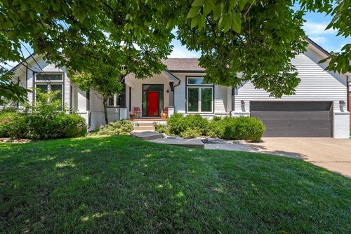 8024 E Greenbriar Ct, Wichita, KS, 67226-1834 | Card Image