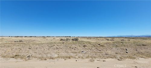 0 70th St W, Lancaster, CA, 93536 | Card Image
