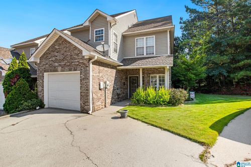 4190 River Walk Ln, VESTAVIA HILLS, AL, 35216-6812 | Card Image