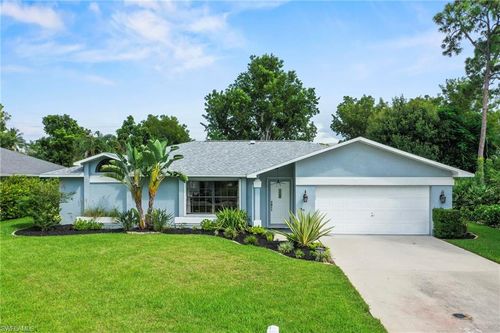 9946 Country Oaks Dr, FORT MYERS, FL, 33967-6215 | Card Image