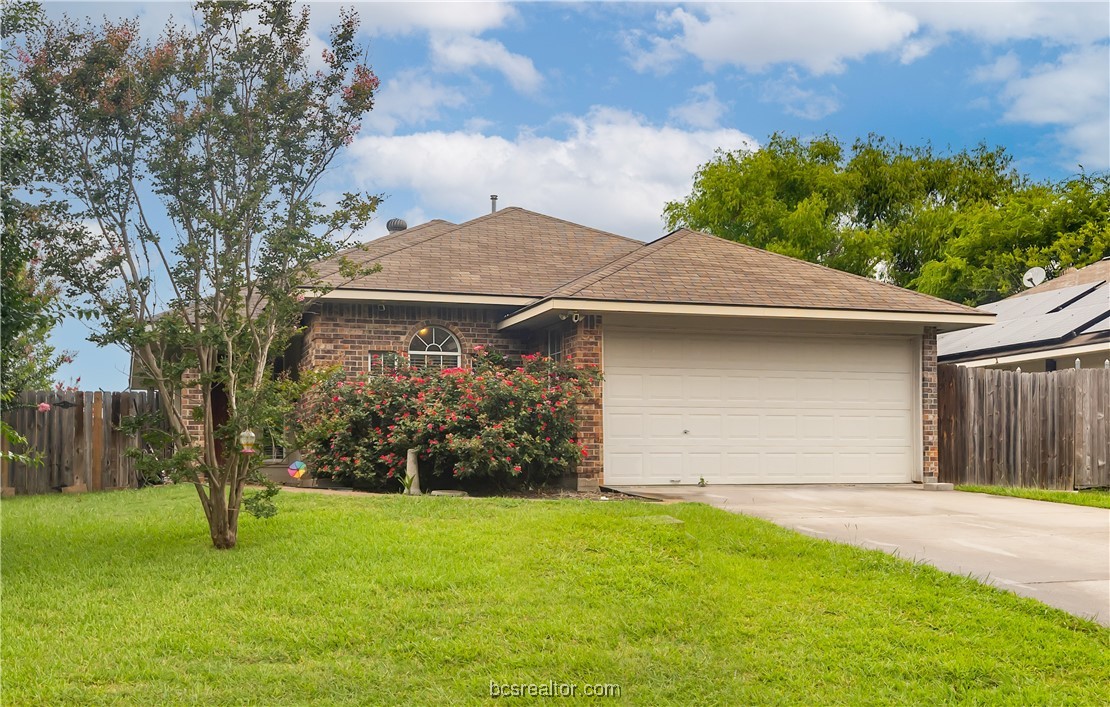 Meadow View Ct, College Station, TX 77845