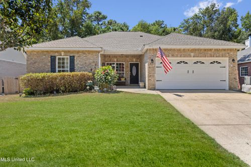 2213 Rue Beaux Chenes, Ocean Springs, MS, 39564-7570 | Card Image