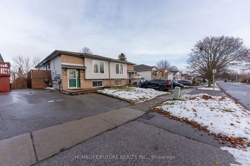 60 John Scott Crt, Clarington, ON, L1C4L1 | Card Image