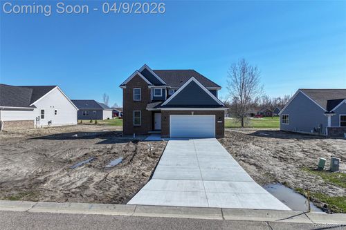 10198 Hunt Dr, Davison, MI, 48423-3517 | Card Image