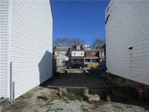 Farm in Bloomfield 2