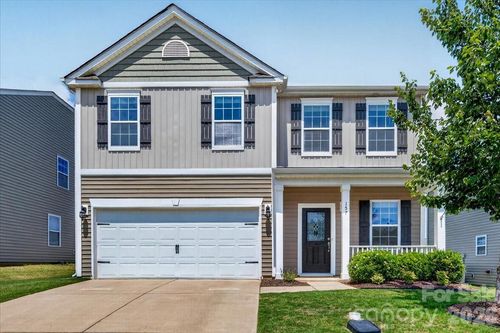 157 Kingsway Dr, Mooresville, NC, 28115-2925 | Card Image