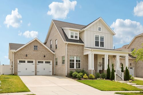 1032 Pebble Run Rd, Hendersonville, TN, 37075-1562 | Card Image