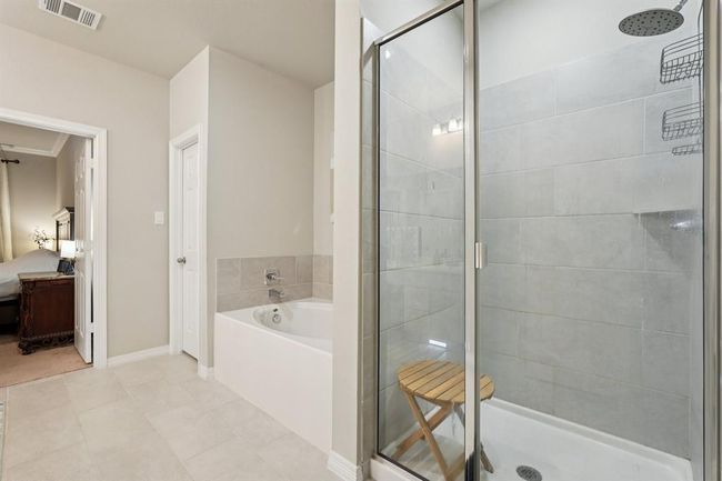 10126 Bayou Oaks Dr, House other with 4 bedrooms, 3 bathrooms and 2 parking in Conroe TX | Image 31
