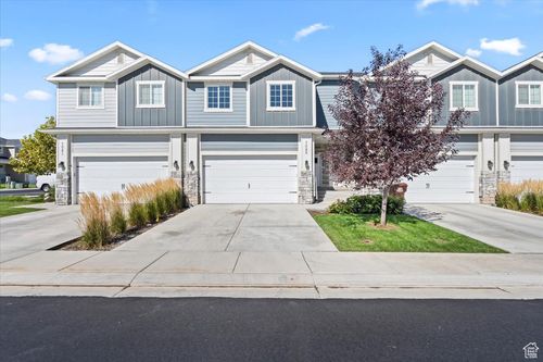 7085 N Silver Spring Way, Eagle Mountain, UT, 84005-5353 | Card Image
