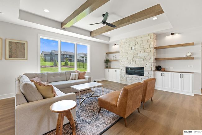 21009 C St, House other with 4 bedrooms, 4 bathrooms and 3 parking in Elkhorn NE | Image 12