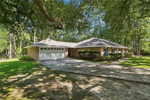 209 E Durham Dr, Slidell, LA, 70461-5049 | Card Image
