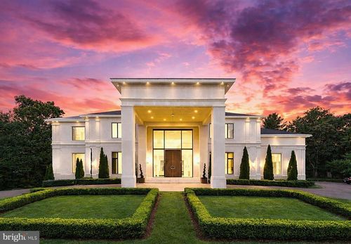 8880 Bradley Blvd, BETHESDA, MD, 20817-2607 | Card Image