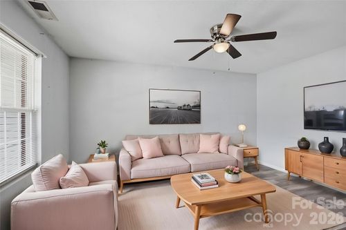 apt-u2-102 Brandywine Dr Ne, Conover, NC, 28613-1816 | Card Image