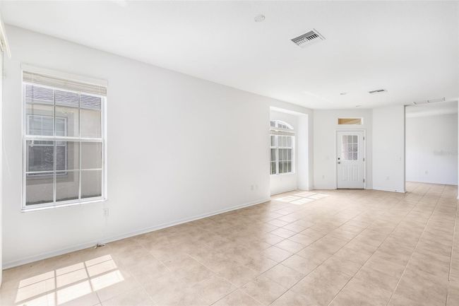 11446 Cambray Creek Loop, House other with 2 bedrooms, 2 bathrooms and null parking in RIVERVIEW FL | Image 6