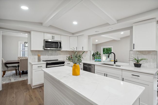 12231 Hillside Dr, House other with 4 bedrooms, 3 bathrooms and null parking in Plymouth MI | Image 4