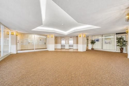 305-101 Mulberry St, Springfield, MA, 01105-1441 | Card Image