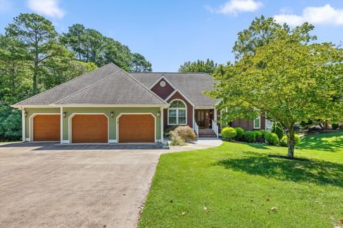 8224 Pierpoint Dr, Harrison, TN, 37341-6935 | Card Image