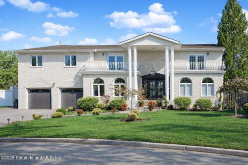 35 Amaron Ln, Staten Island, NY, 10307-1969 | Card Image