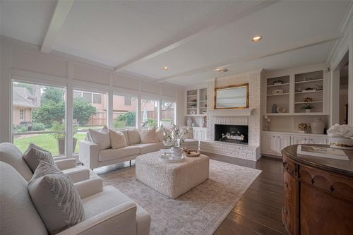 12214 Clearfork Dr, Houston, TX, 77077-2513 | Card Image