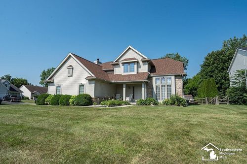 6829 Pine Creek Ct, Temperance, MI, 48182-1595 | Card Image