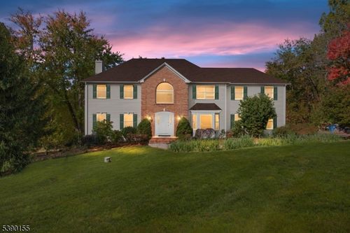 5 Sky View Garden Rd, Lebanon, NJ, 08833-3208 | Card Image