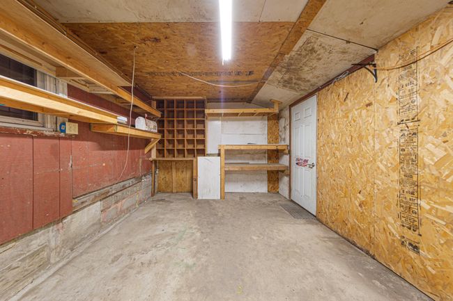 42 Workshop_garage.jpg | Image 35