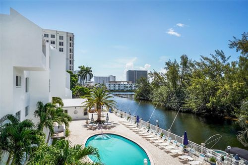 apt-306d-2860 Ne 14th Street Cswy, Pompano Beach, FL, 33062-3628 | Card Image