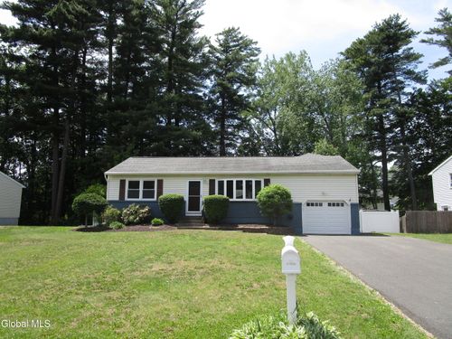 29 Garling Drive, Colonie Village, NY, 12205 | Card Image