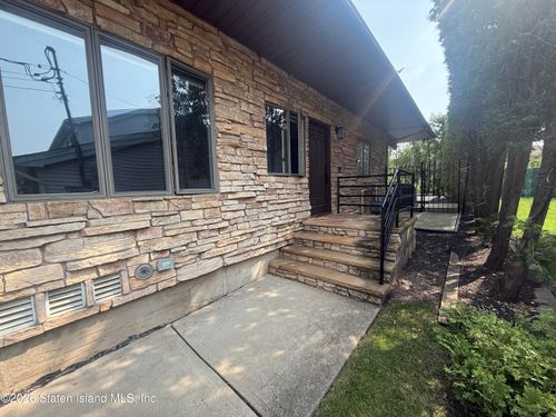 2-73 Aspinwall Street, Staten Island, NY, 10307 | Card Image