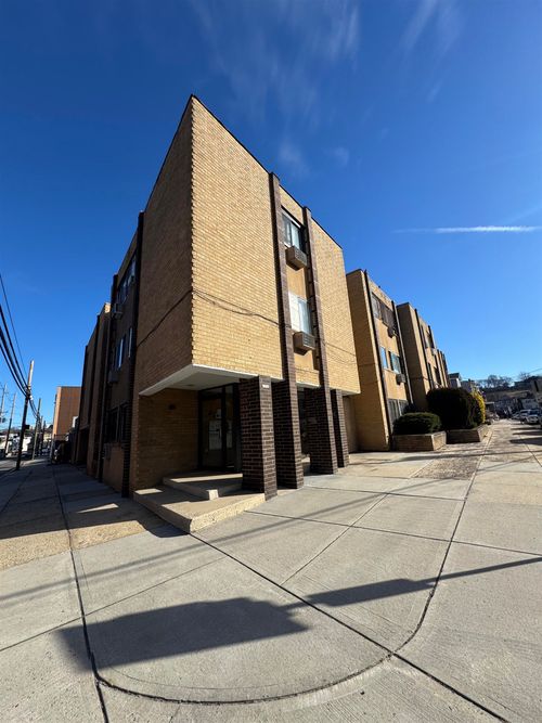 apt-a1-1536 41st St, North Bergen, NJ, 07047-2526 | Card Image