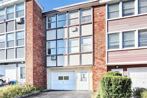 13 Overlook Rd, West Haverstraw, NY, 10993-1011 | Card Image