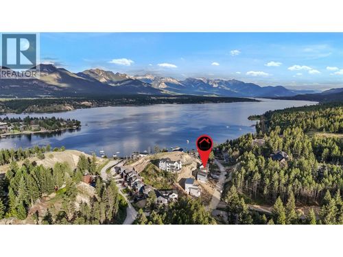 726 Taynton Dr, Invermere, BC, V0A1K4 | Card Image