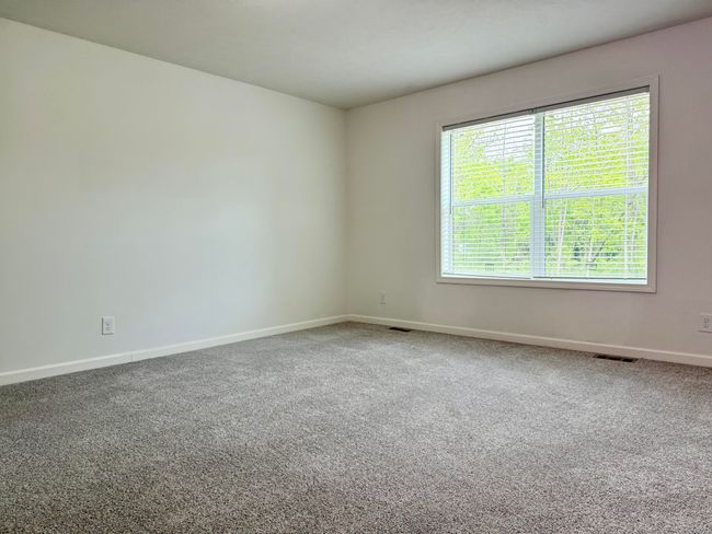 2827 Green Acres Dr, House other with 3 bedrooms, 2 bathrooms and null parking in Mulliken MI | Image 19