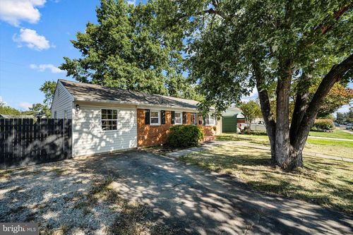 9422 King George Dr, MANASSAS, VA, 20109-3306 | Card Image