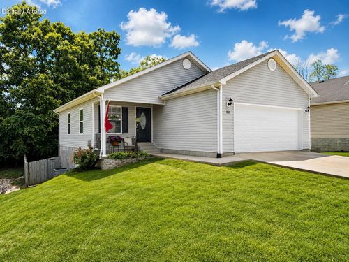 112 Newport Ln, Berea, KY, 40403-8053 | Card Image