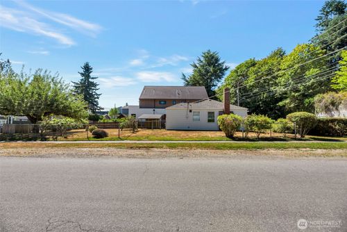 3854 36th Ave W, Seattle, WA, 98199-1642 | Card Image