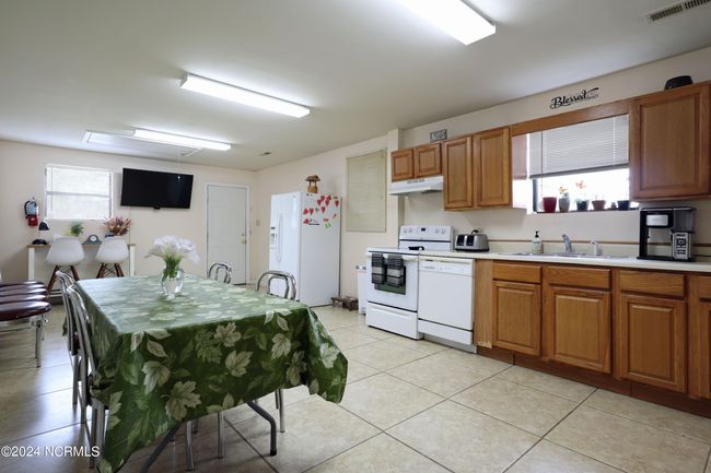 135 Jolinda Rd, House other with 2 bedrooms, 4 bathrooms and null parking in Vass NC | Image 37