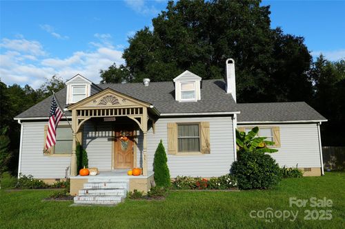 3524 Castle Hayne Rd, Castle Hayne, NC, 28429-6513 | Card Image