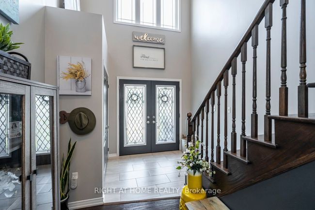172 Birkhall Pl, House other with 4 bedrooms, 4 bathrooms and 2 parking in Barrie ON | Image 4