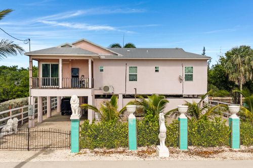 2123 Spanish Channel Dr, Big Pine Key, FL, 33043-5210 | Card Image