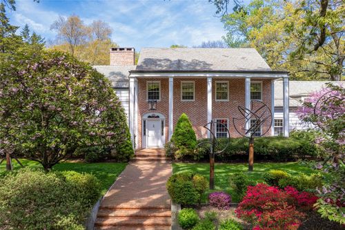 13 Seneca Trl, Harrison, NY, 10528-1835 | Card Image