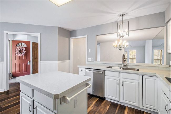 4592 Glen Eagles Dr, Condo with 4 bedrooms, 4 bathrooms and null parking in Brighton MI | Image 6