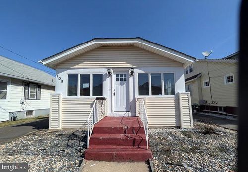 108 Homecrest, Ewing, NJ, 08638 | Card Image