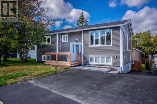 23 Barbour Dr, Mount Pearl, NL, A1N2H9 | Card Image