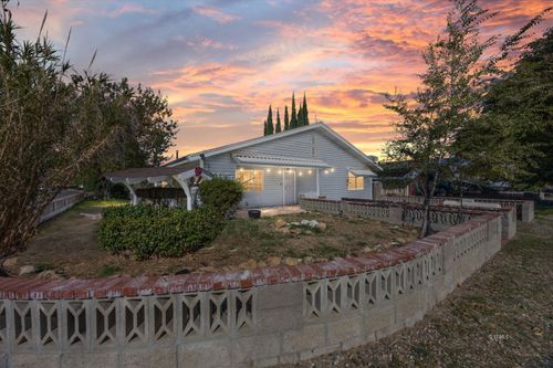 4501 Pine Ln, Lake Isabella, CA, 93240-9338 | Card Image