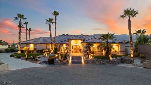 8975 W Verde Way, Las Vegas, NV, 89149-3517 | Card Image